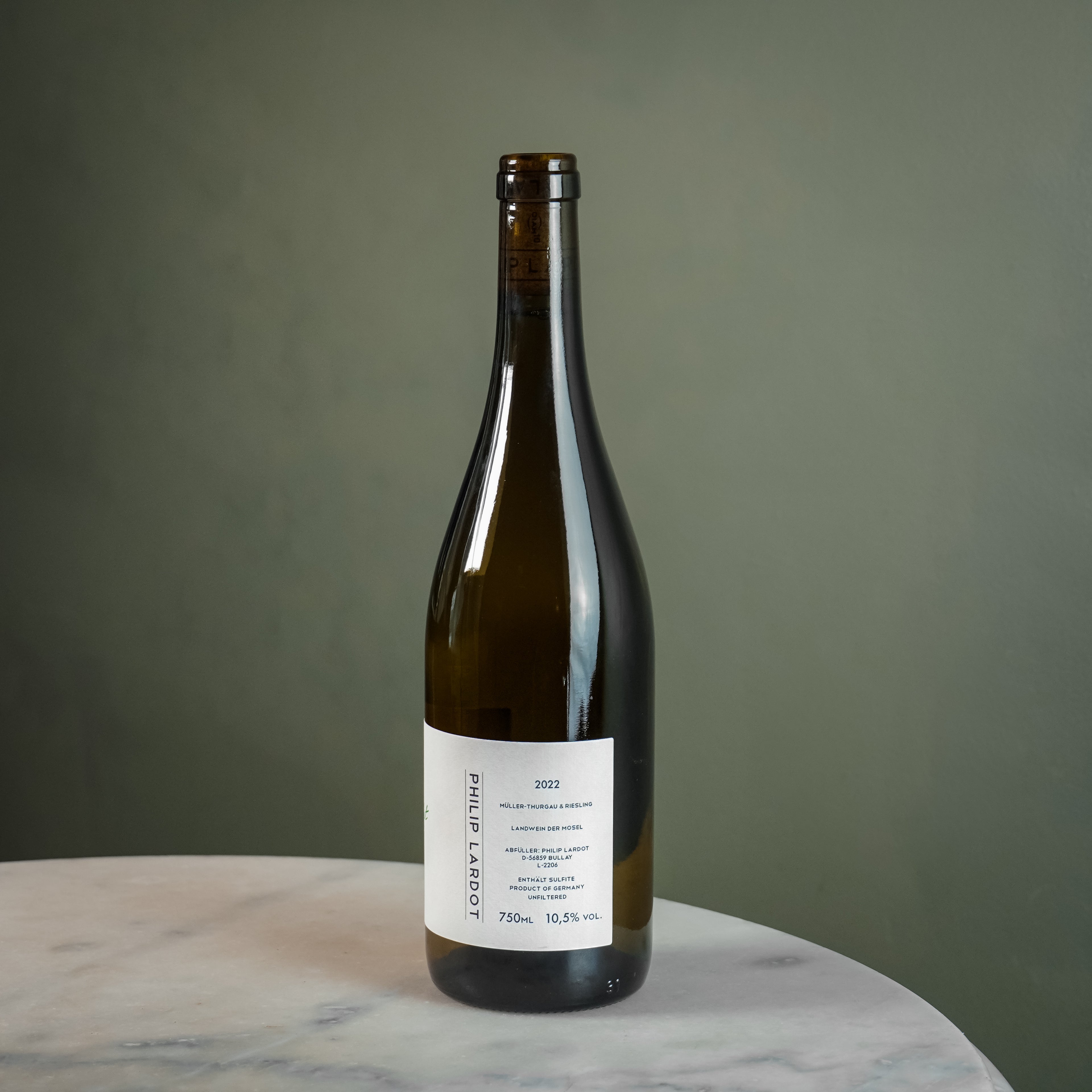 Philip Lardot, Kontakt Weiss, 2023